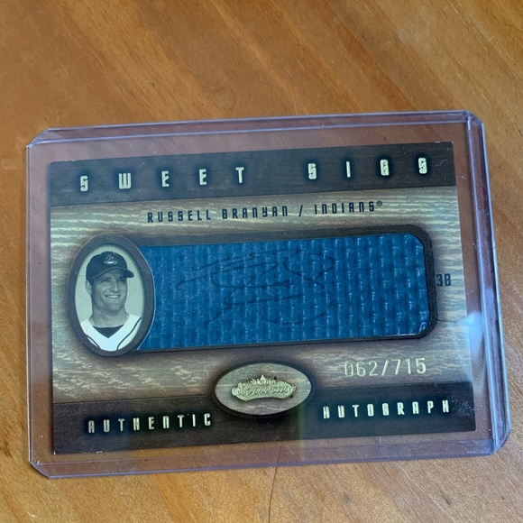 Fleer Other - Russel Branyon autograph card limited number Fleer 2002